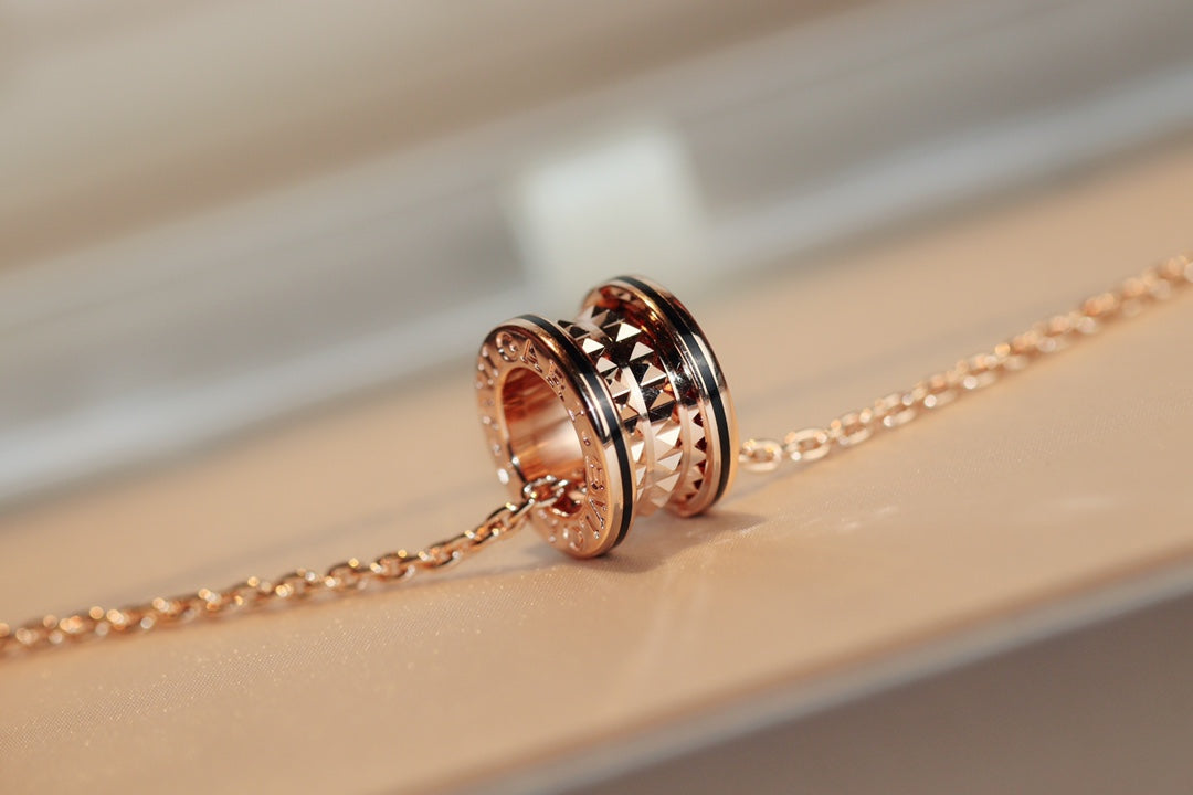 [AuraEcho Jewelry]ZERO 1 ROCK PEDANT PINK GOLD BLACK NECKLACE