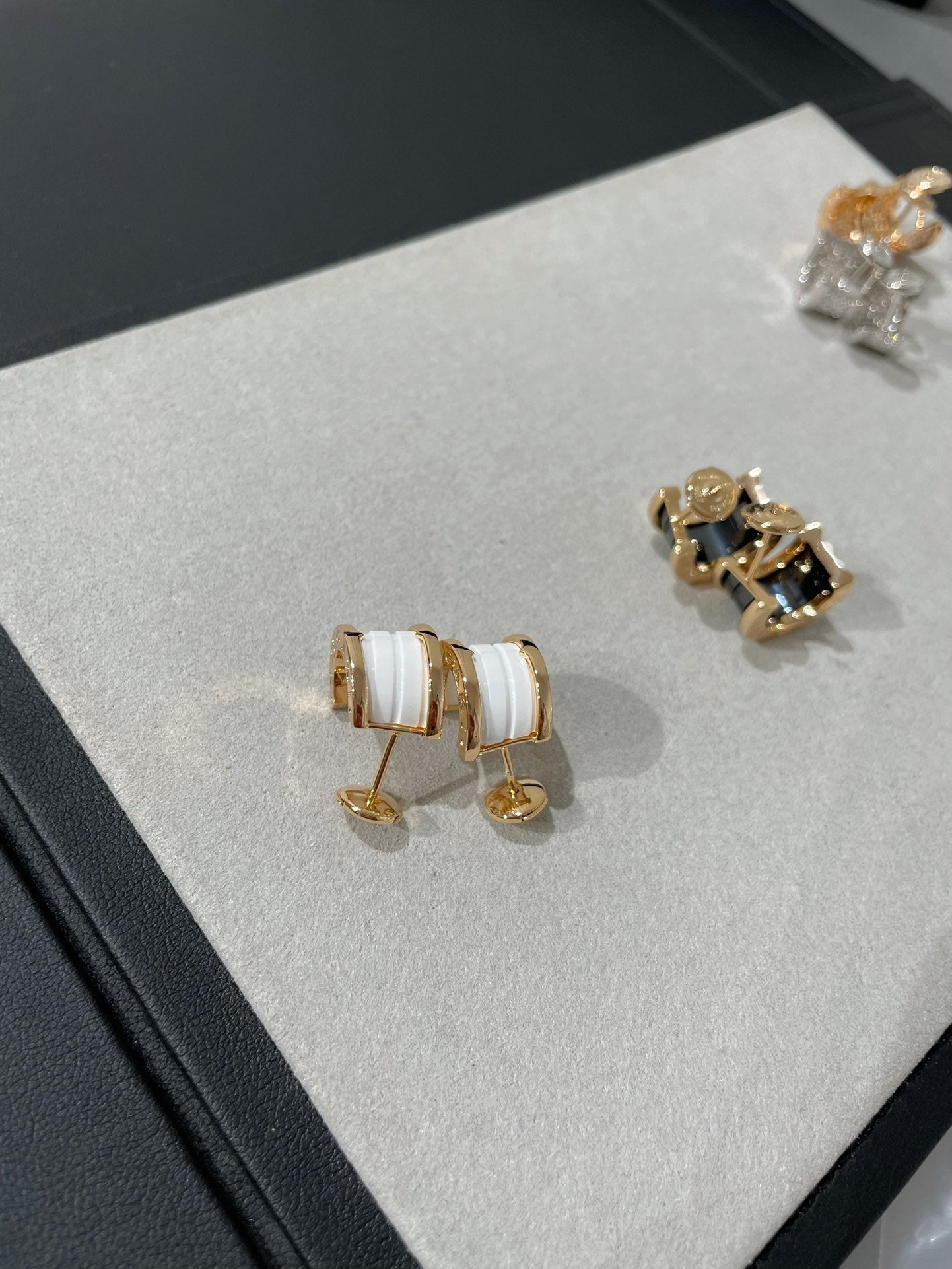 [AuraEcho Jewelry]ZERO 1 PINK GOLD CERAMIC EARRINGS