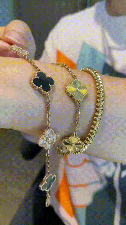 [AuraEcho]Clover & Clash Bracelet 3-Piece Stack set
