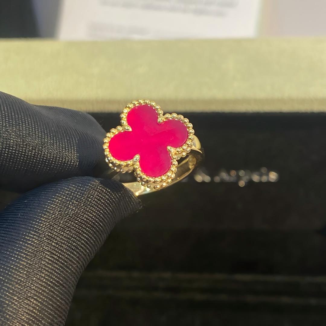 [AuraEcho]NEW CLOVER PINK ENAMEL RINGS