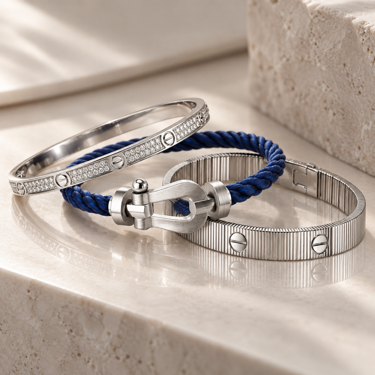 [AuraEcho]Love & Force Large Horseshoe Trio Bracelet Stack Set