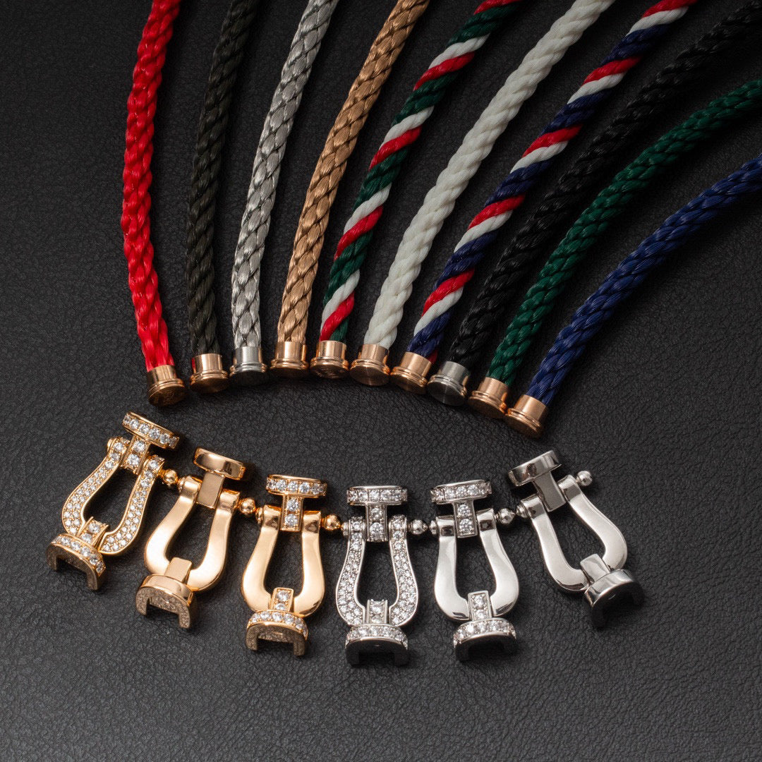 [AuraEcho]Love & Force Large Horseshoe Trio Bracelet Stack Set