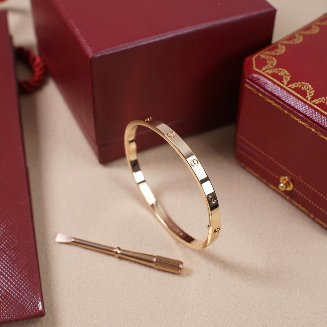 [AuraEcho] LOVE & JUSTE Classic Bracelet Stack Set