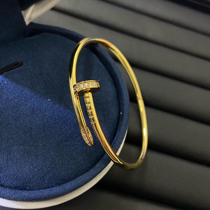 [AuraEcho] Clover & Love & Juste 3-Piece Gold Bracelet Stack Set