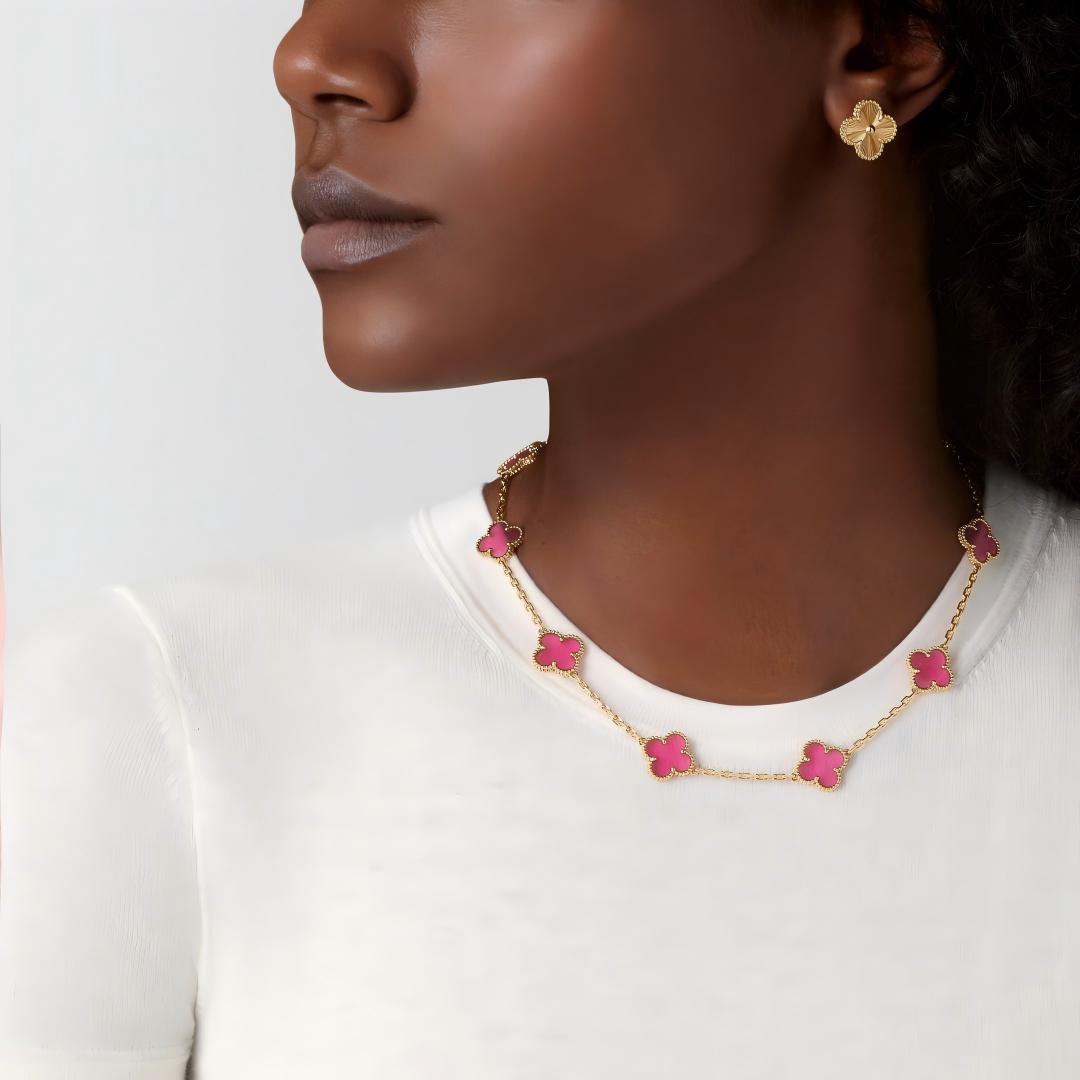 [AuraEcho]NEW CLOVER 10 MOTIFS PINK ENAMEL NECKLACE