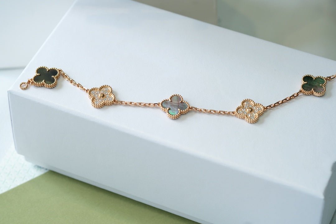 [AuraEcho Jewelry]CLOVER 5 MOTIFS DARK MOP AND DIAMONDS PINK GOLD BRACELET